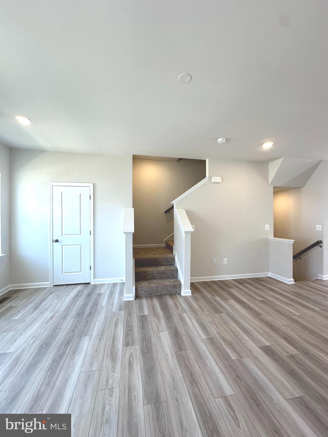 301 MINERAL SPRINGS RD