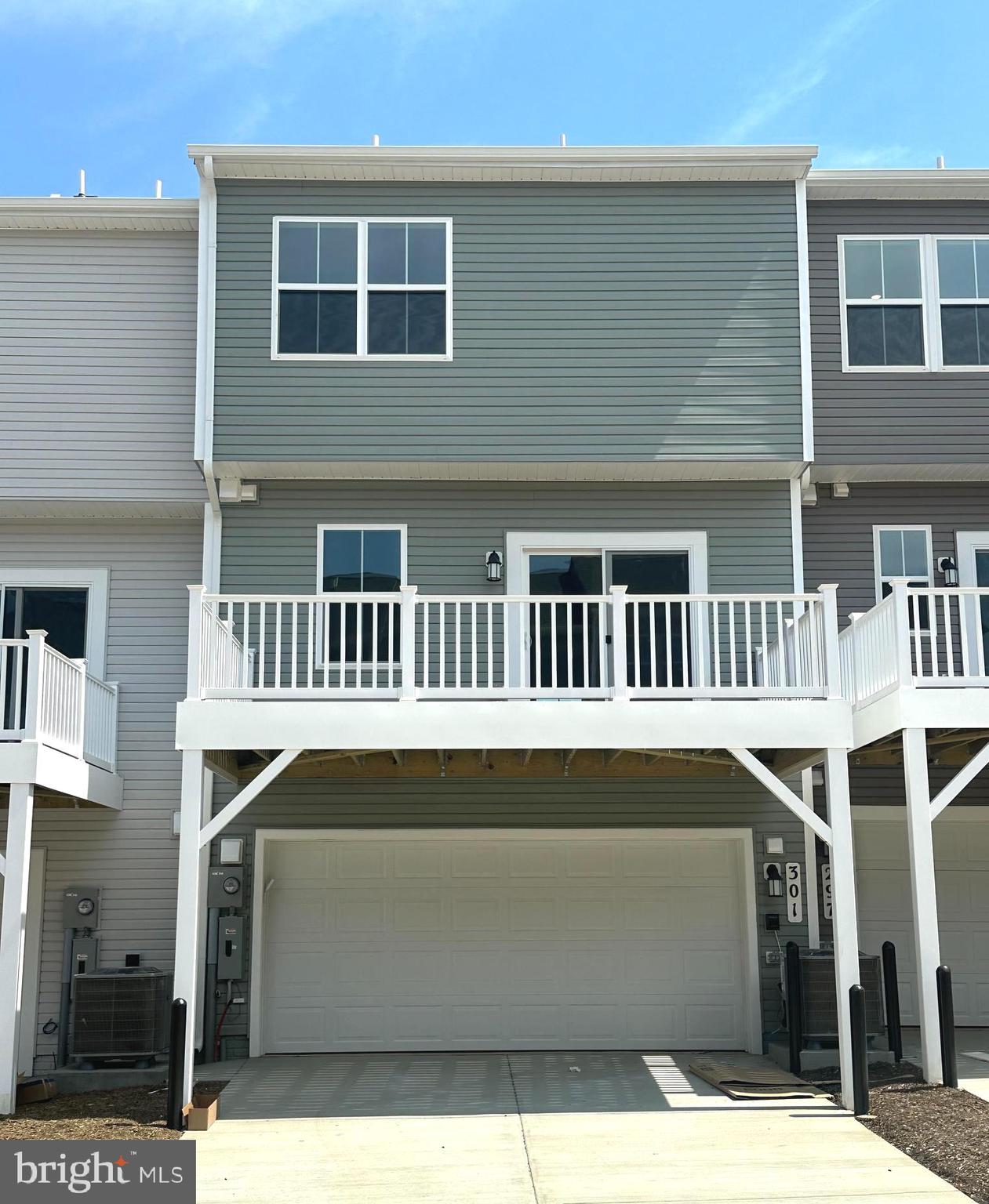 301 MINERAL SPRINGS RD