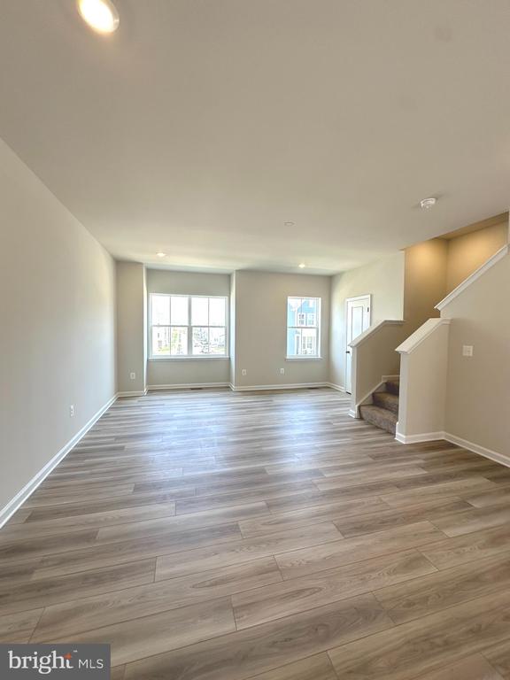 301 MINERAL SPRINGS RD