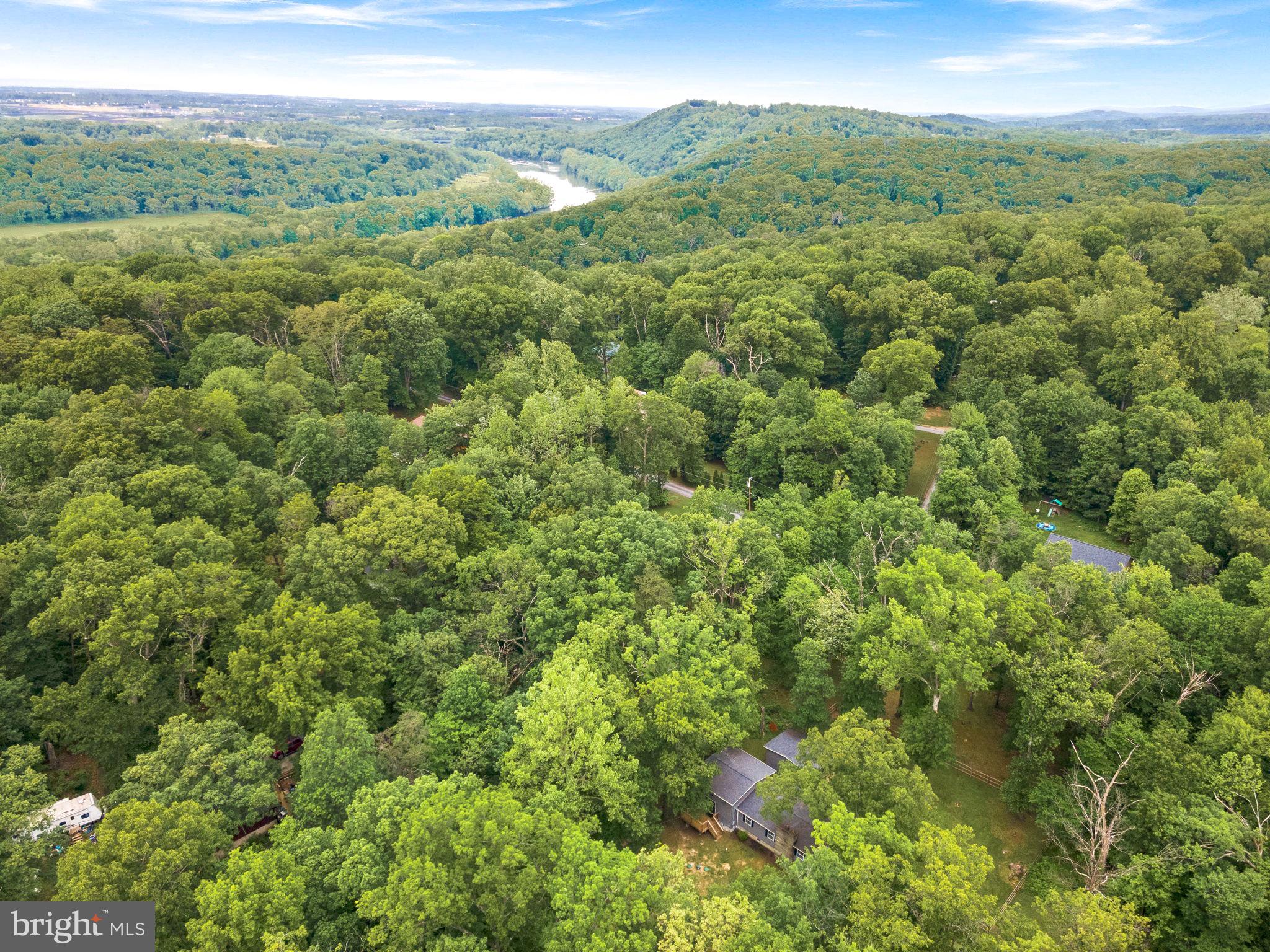 83 Ridge Crest Dr