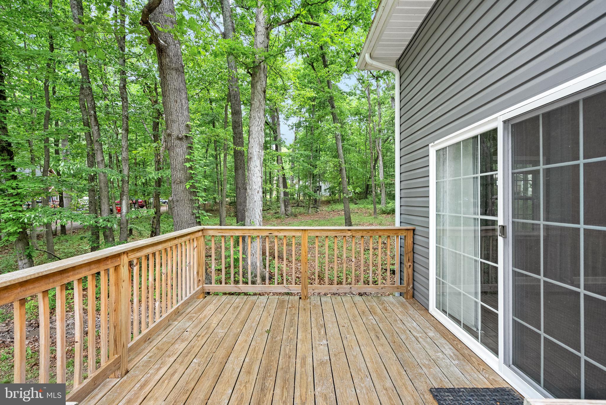 83 Ridge Crest Dr