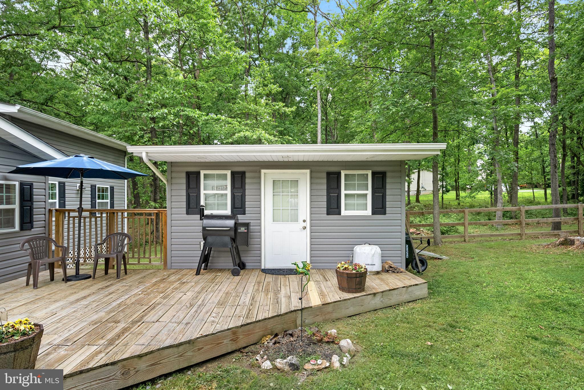 83 Ridge Crest Dr