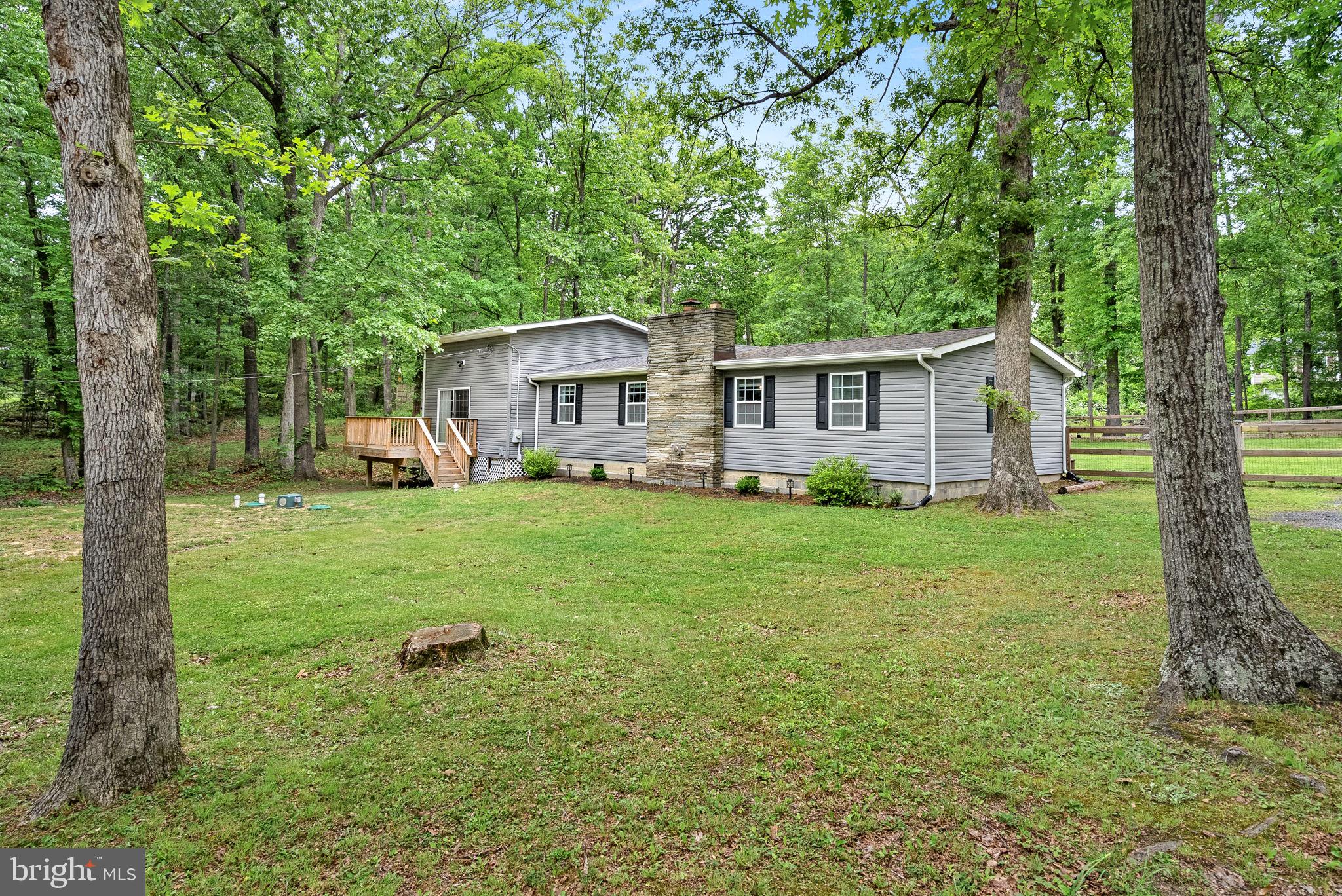 83 Ridge Crest Dr