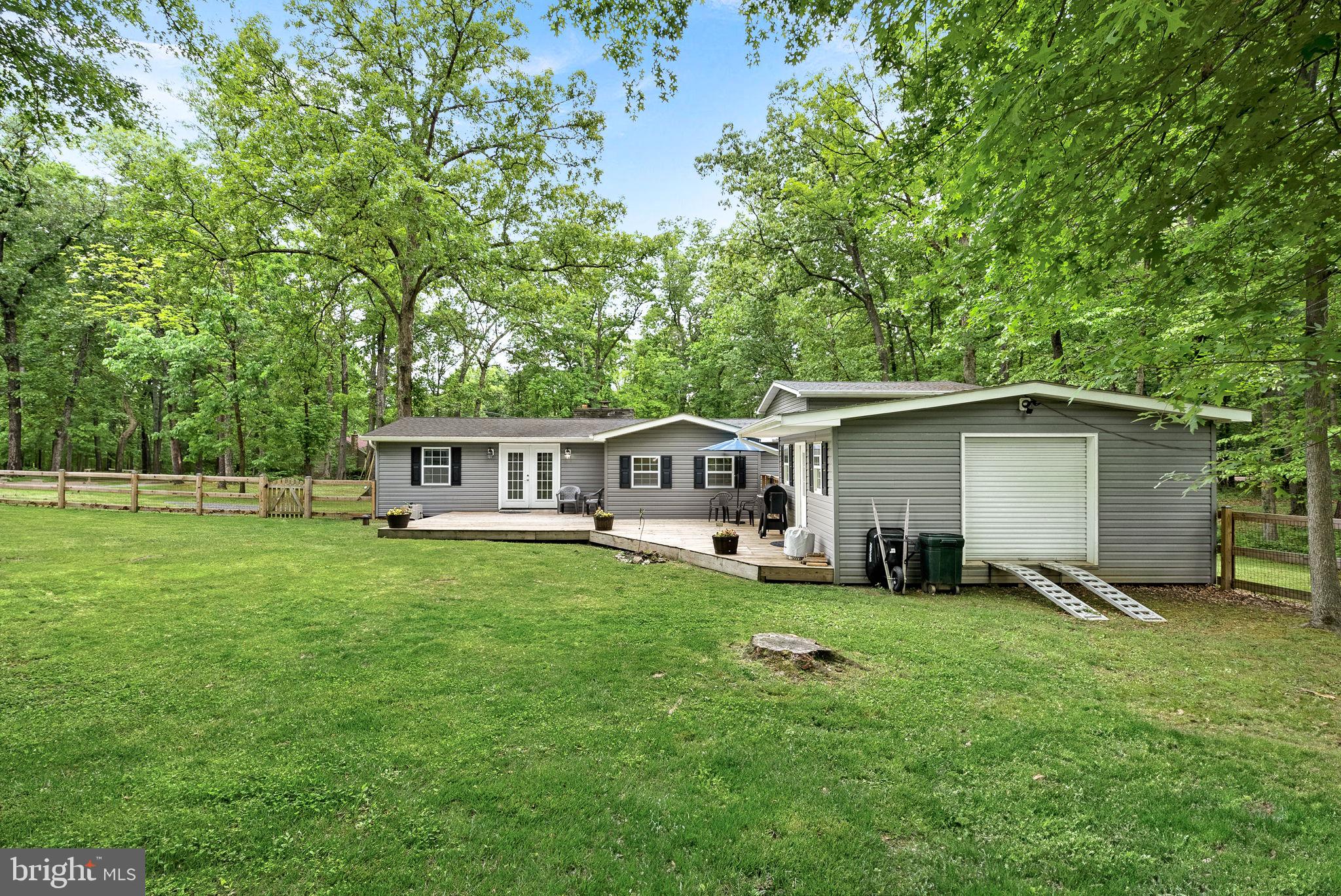 83 Ridge Crest Dr