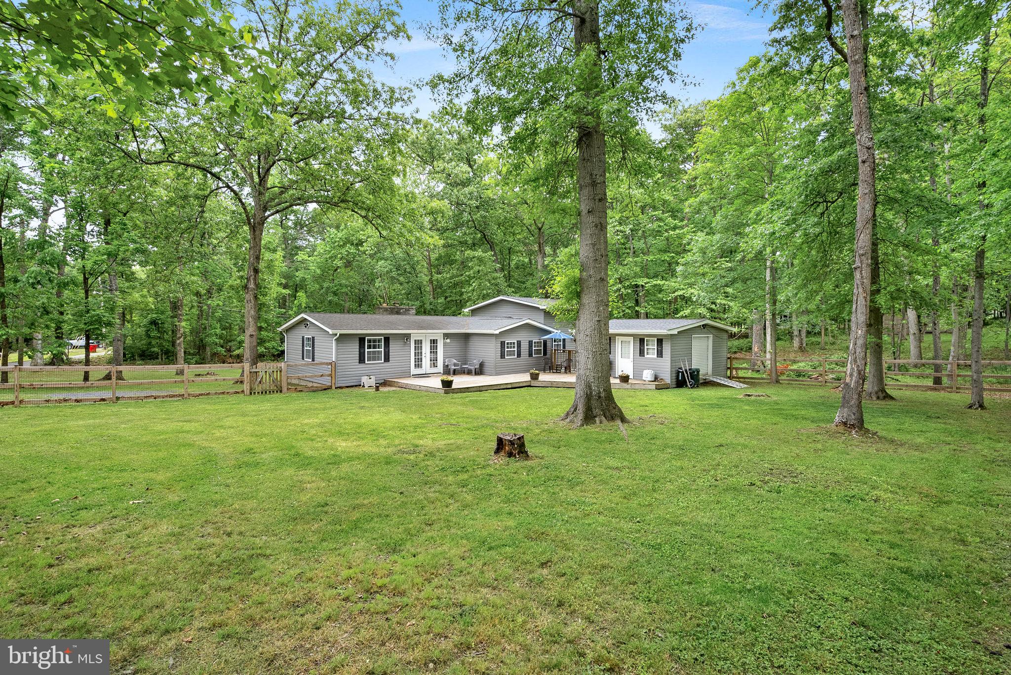 83 Ridge Crest Dr