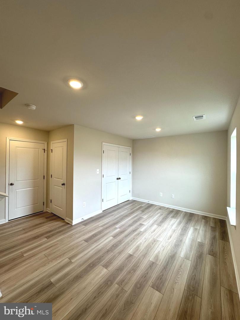 1258 CEDAR VALLEY RD