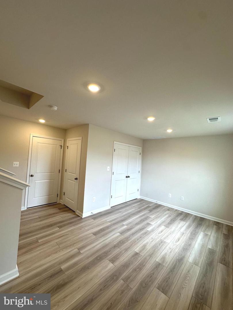 1258 CEDAR VALLEY RD
