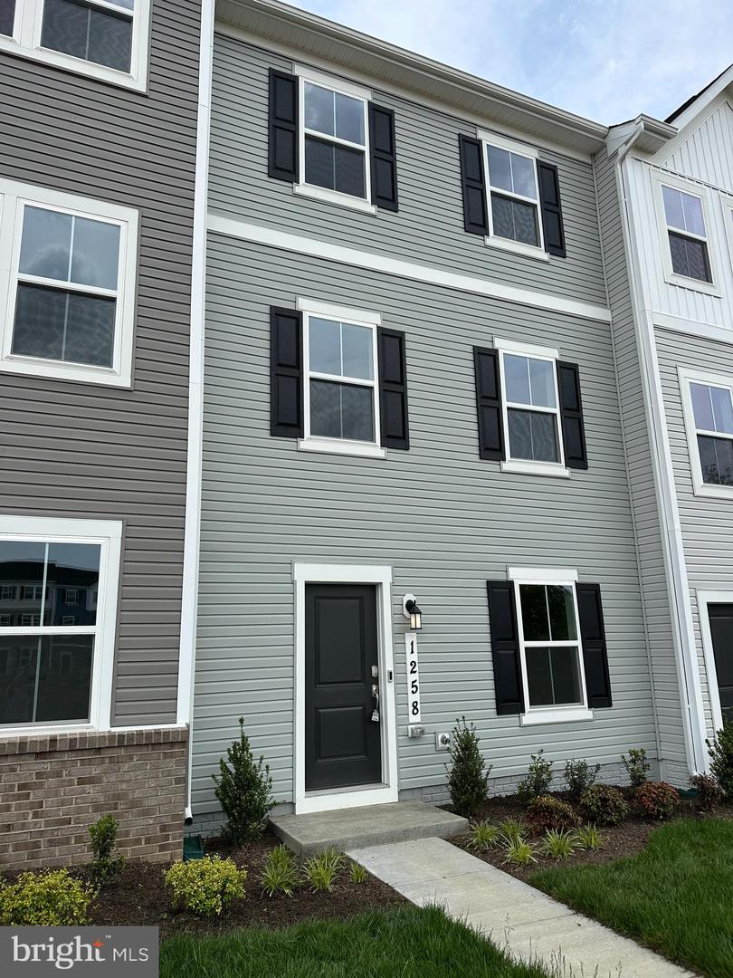 1258 CEDAR VALLEY RD