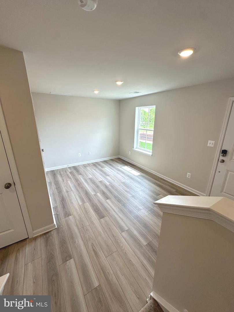 1258 CEDAR VALLEY RD