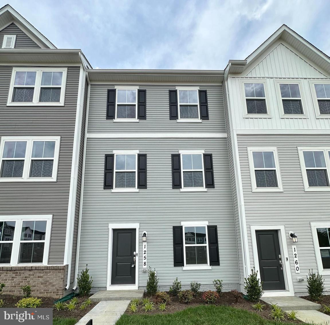 1258 CEDAR VALLEY RD