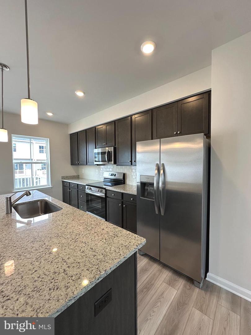 1258 CEDAR VALLEY RD