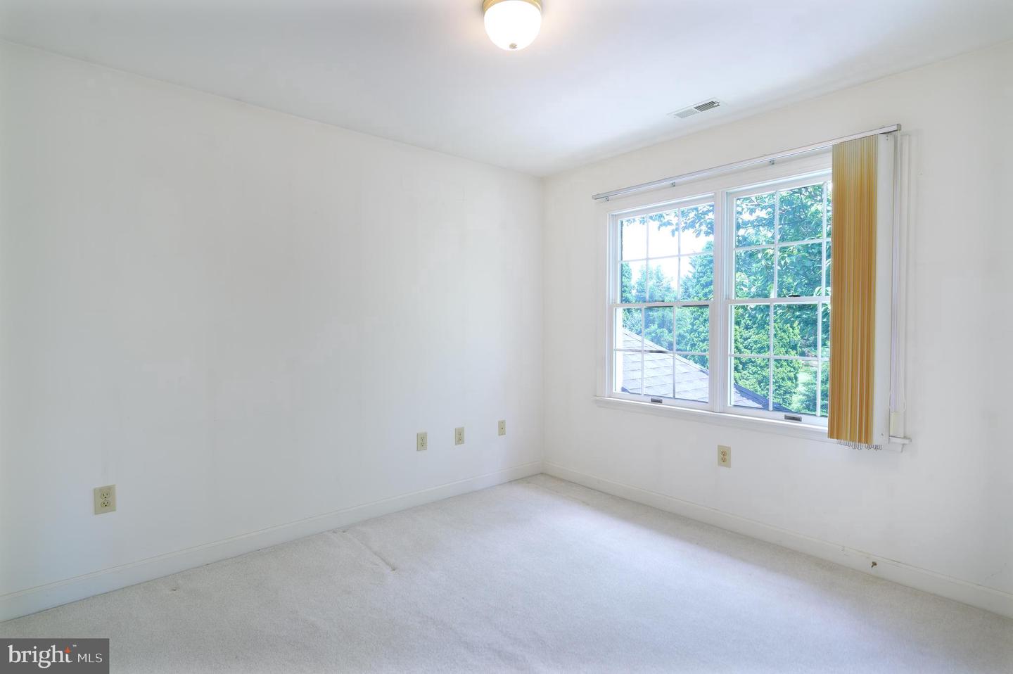 155 Muirfield Ct