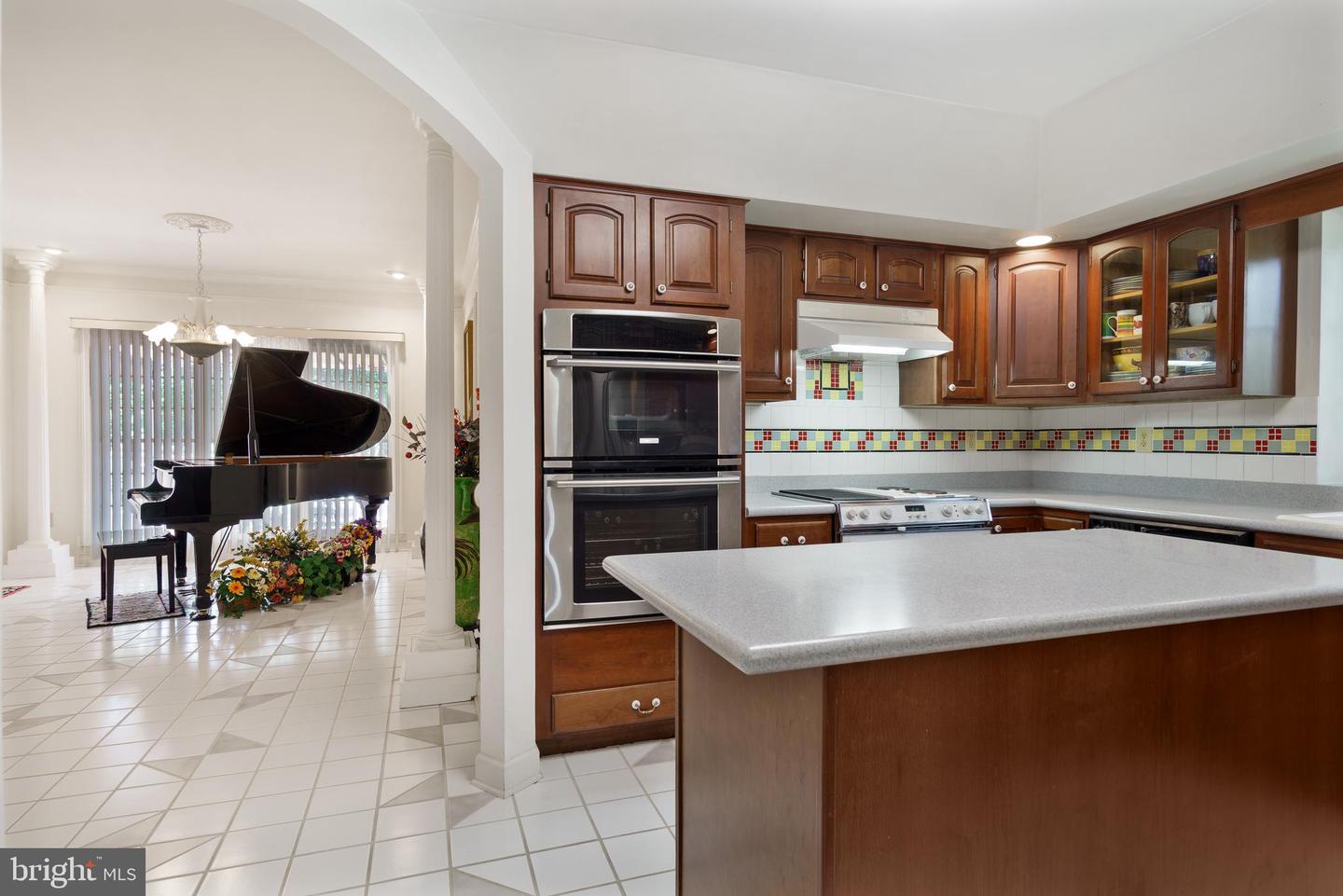 155 Muirfield Ct