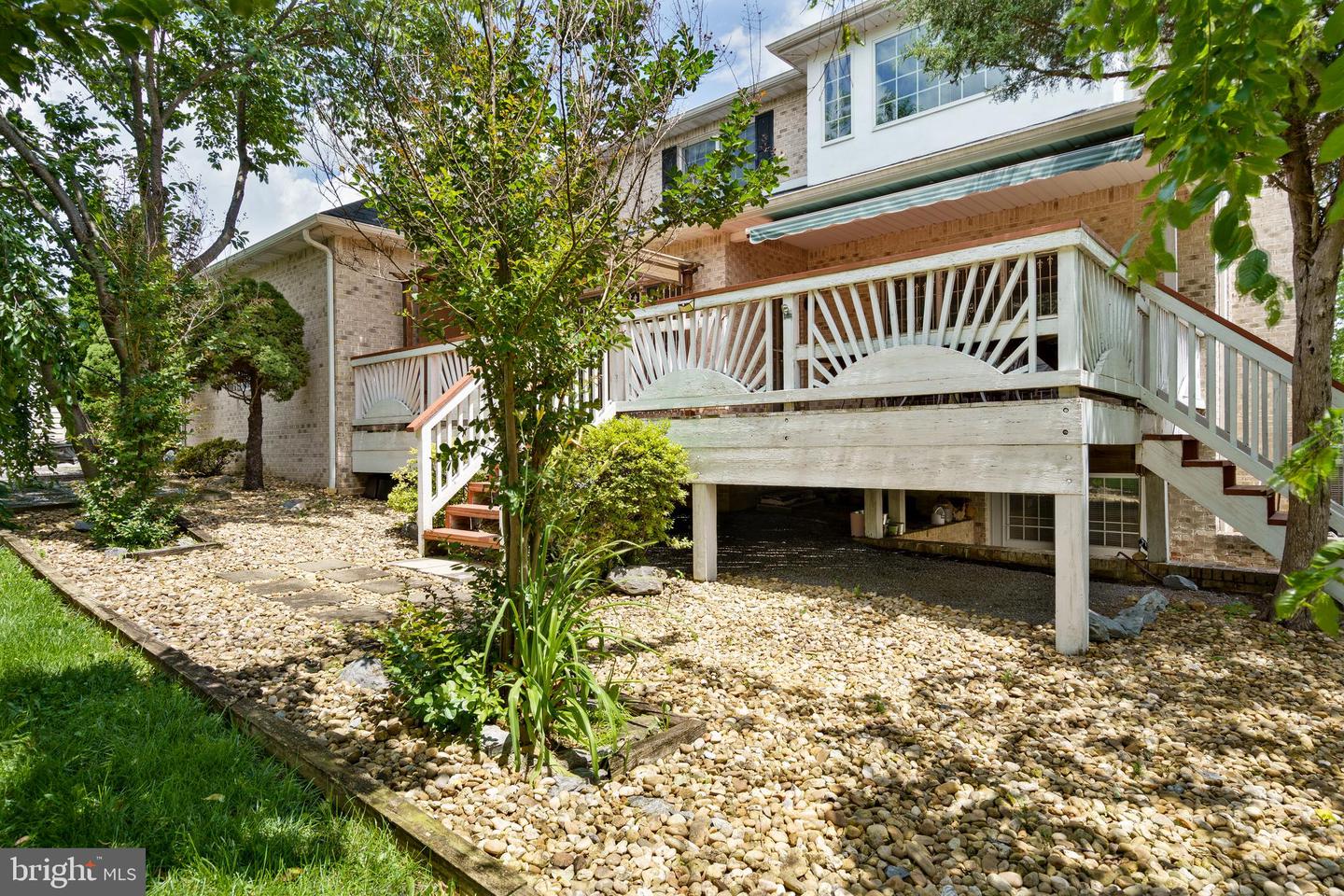 155 Muirfield Ct