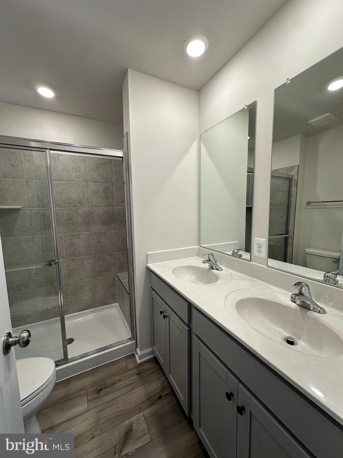1252 CEDAR VALLEY RD