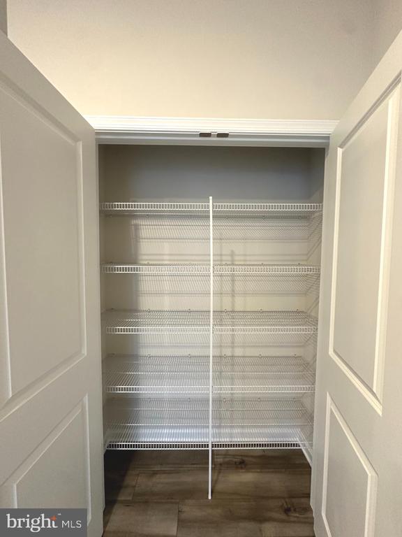 1252 CEDAR VALLEY RD