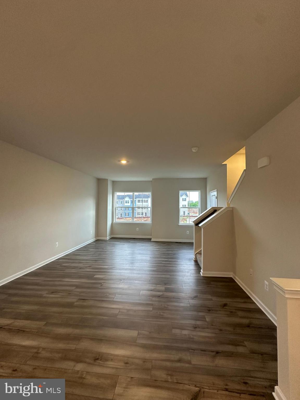 1252 CEDAR VALLEY RD