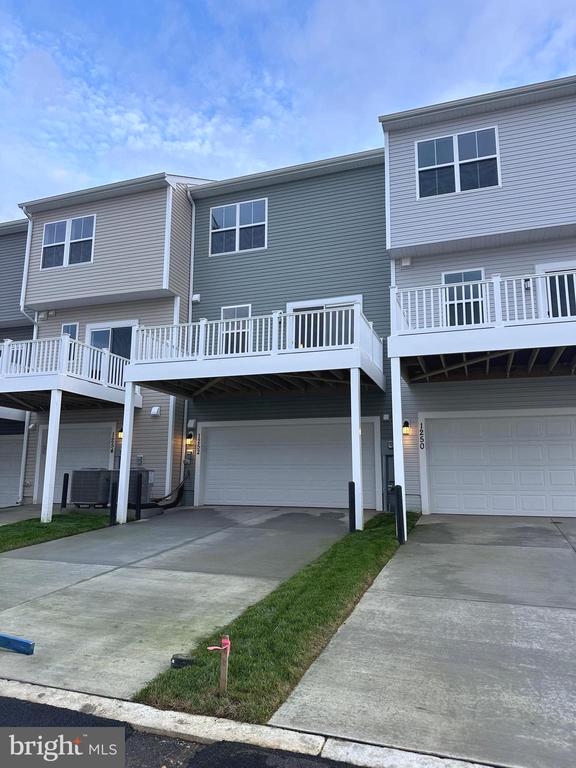 1252 CEDAR VALLEY RD