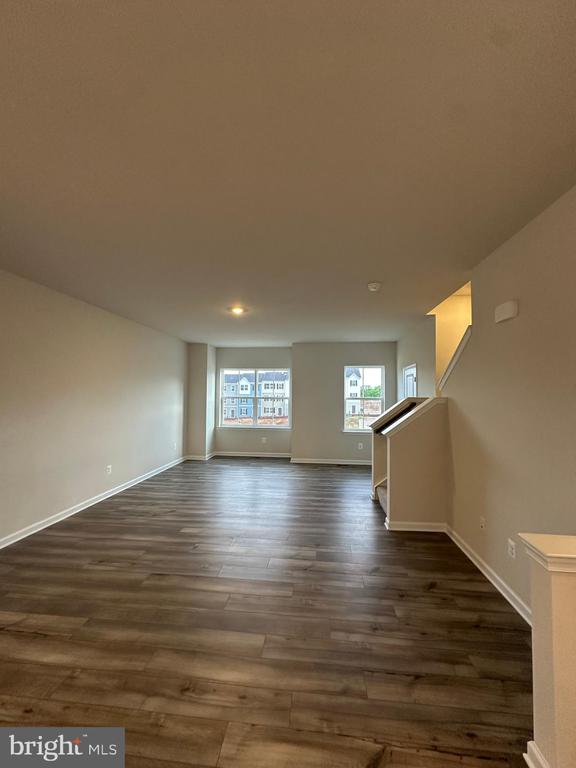1252 CEDAR VALLEY RD