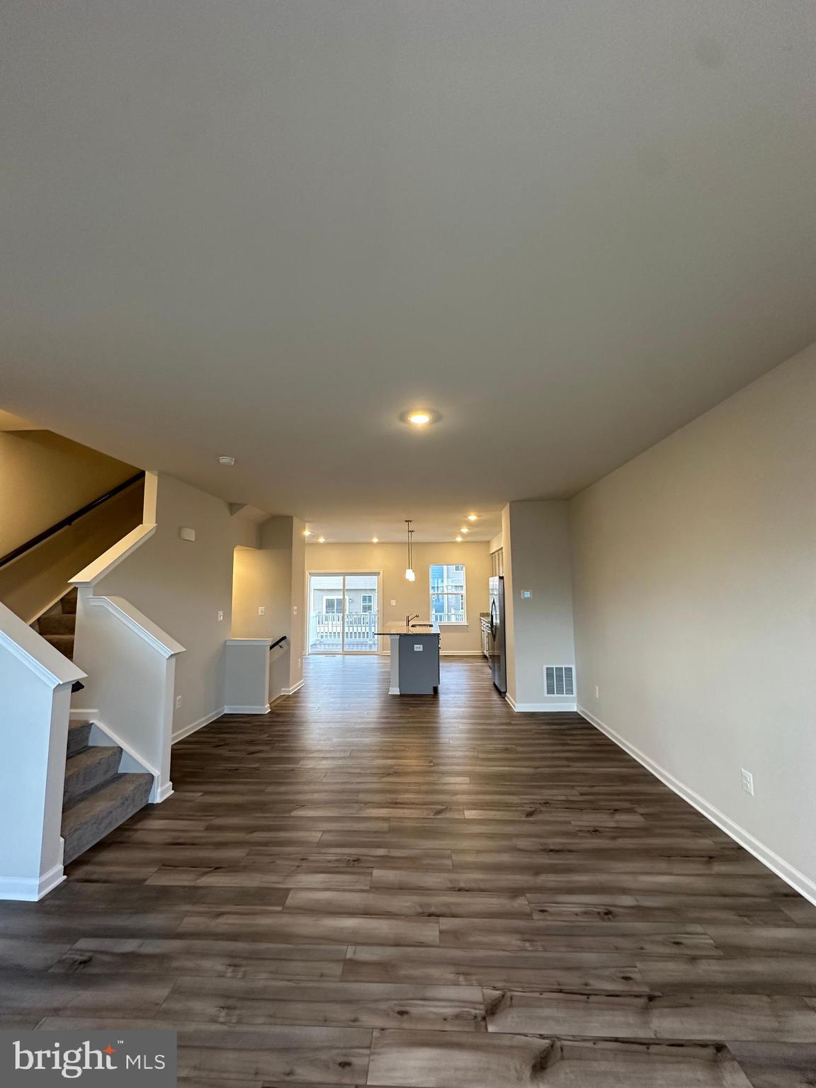 1252 CEDAR VALLEY RD