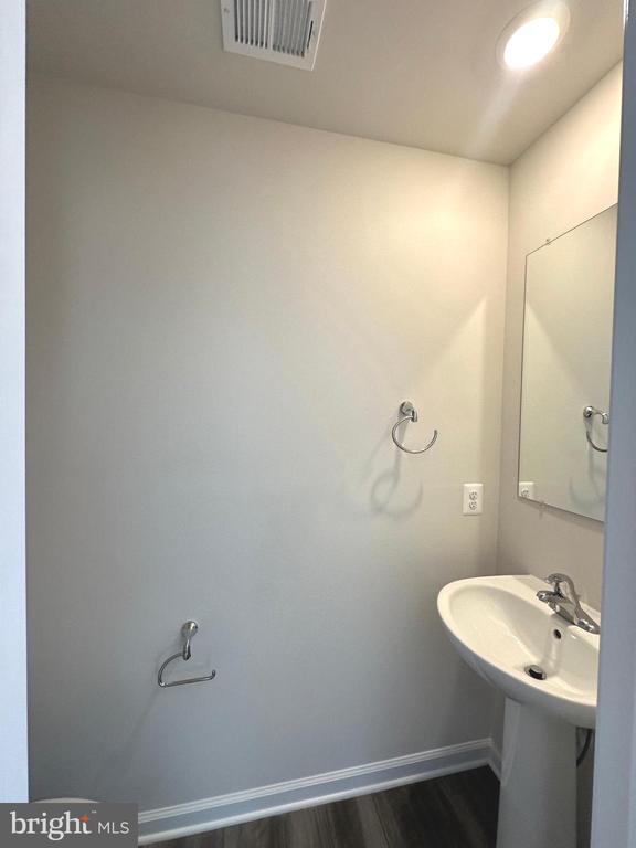 1264 CEDAR VALLEY RD
