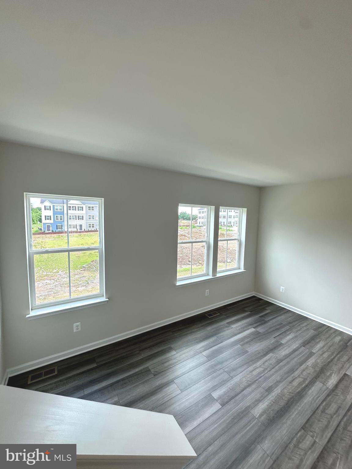 1264 CEDAR VALLEY RD