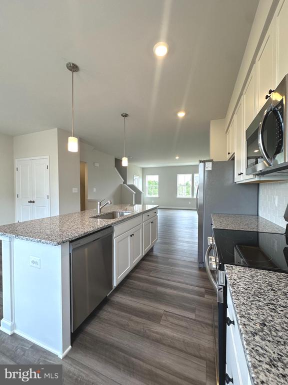 1264 CEDAR VALLEY RD