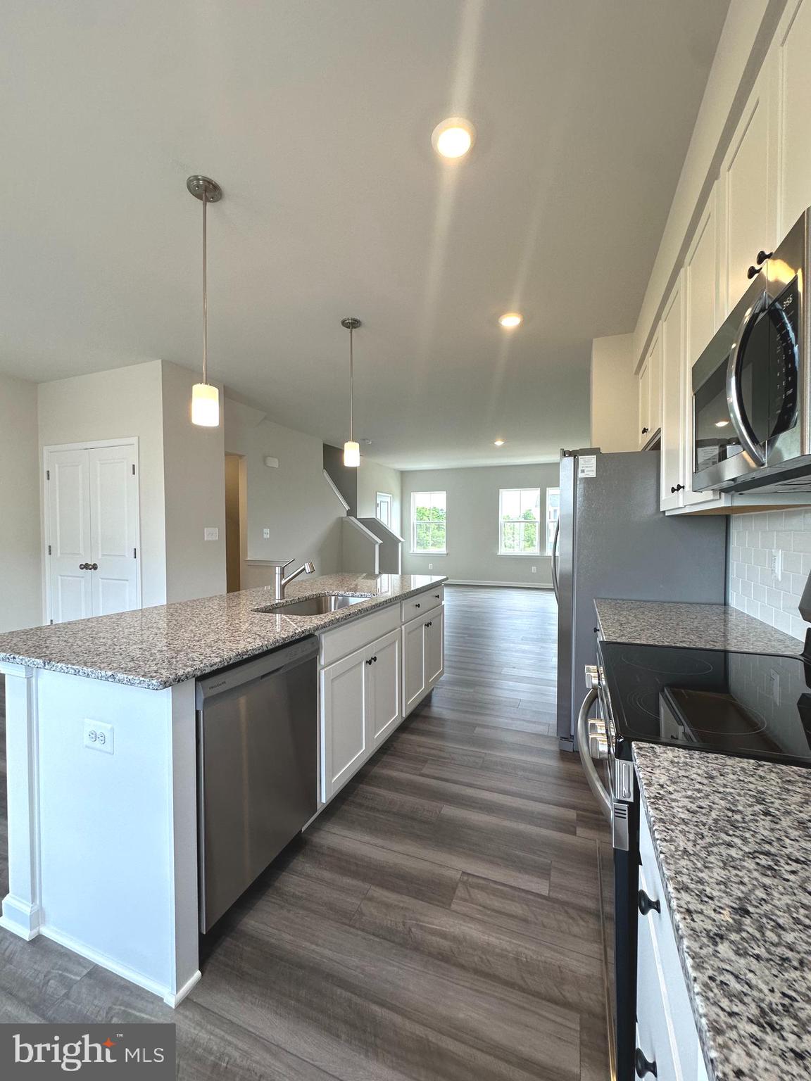 1264 CEDAR VALLEY RD