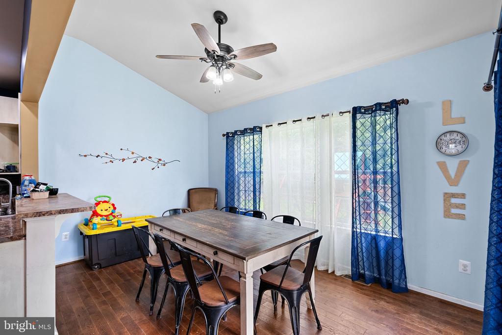467 Maddex Farm Dr