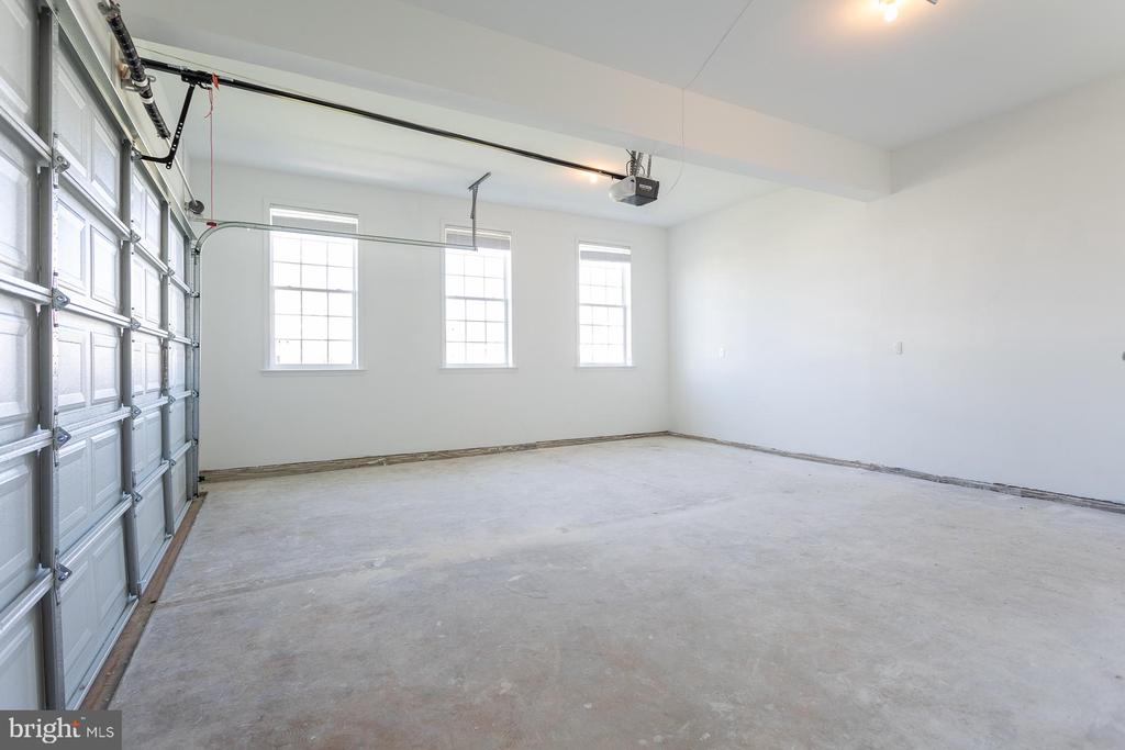 121 MARQUEE FARM ROAD