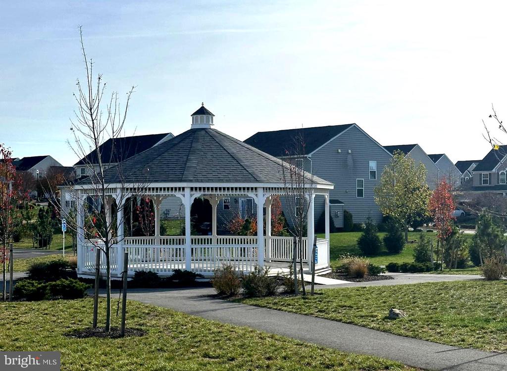 324 WATERCOURSE DR.