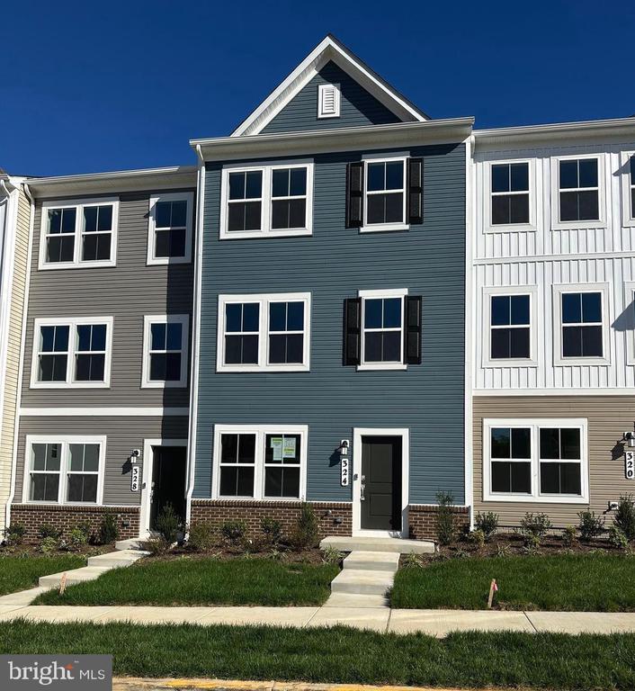 324 WATERCOURSE DR.