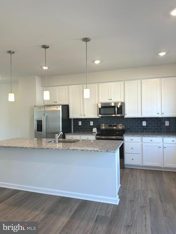 324 WATERCOURSE DR.