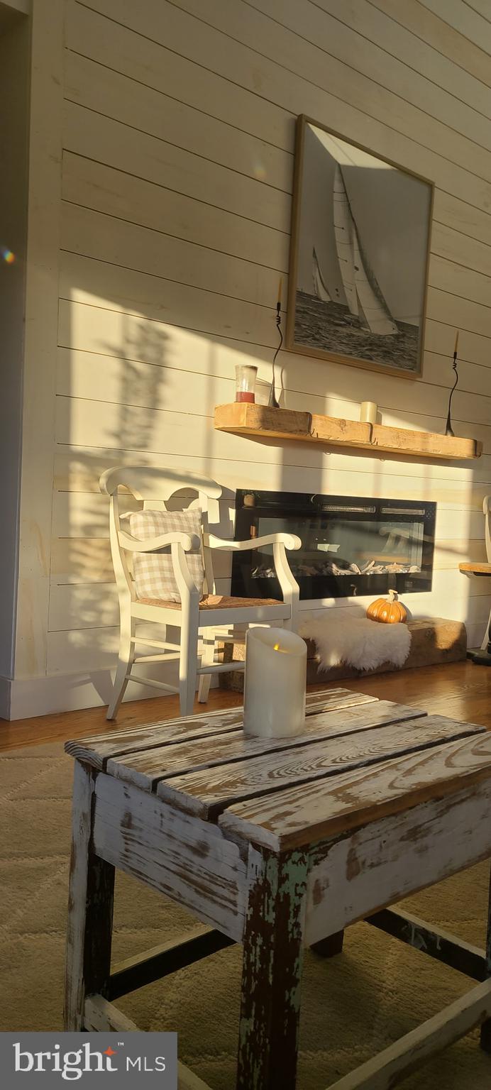 122 HERITAGE KNOLL LANE