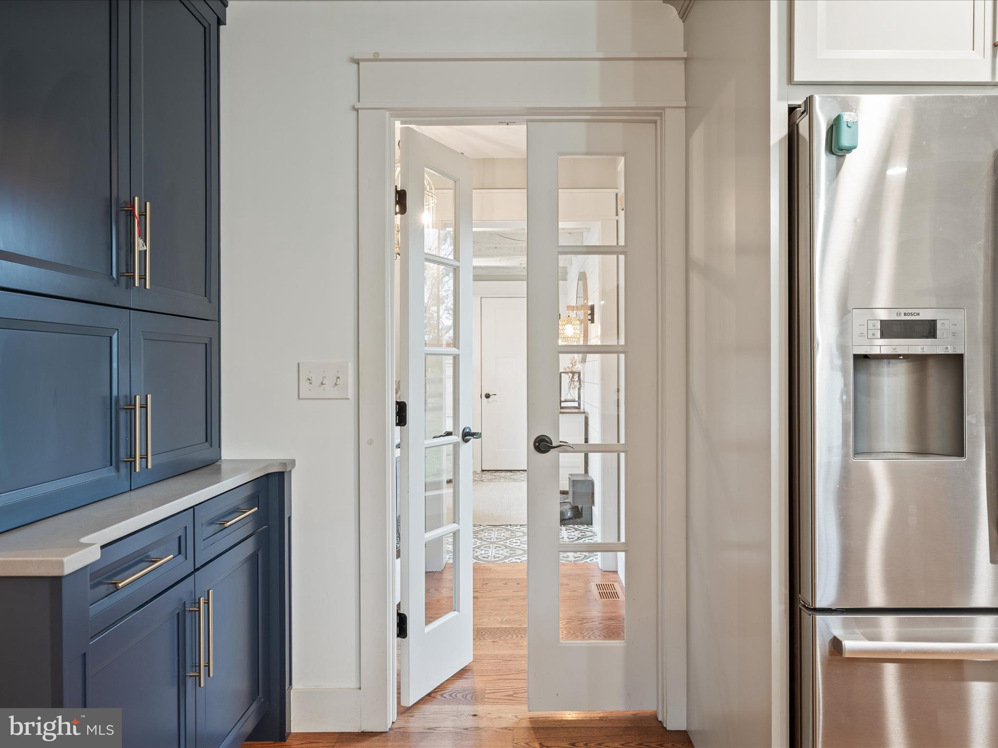 122 HERITAGE KNOLL LANE