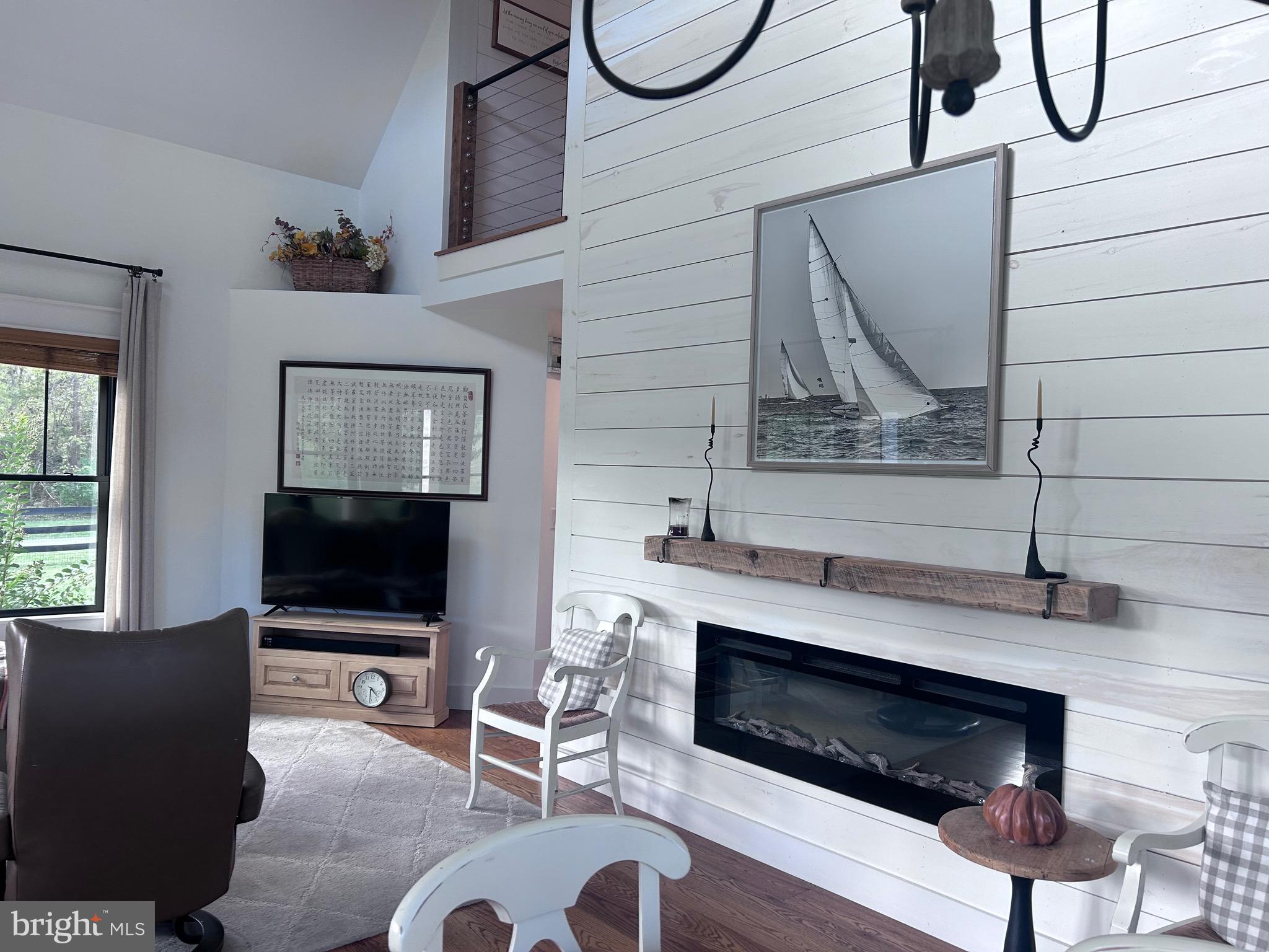 122 HERITAGE KNOLL LANE