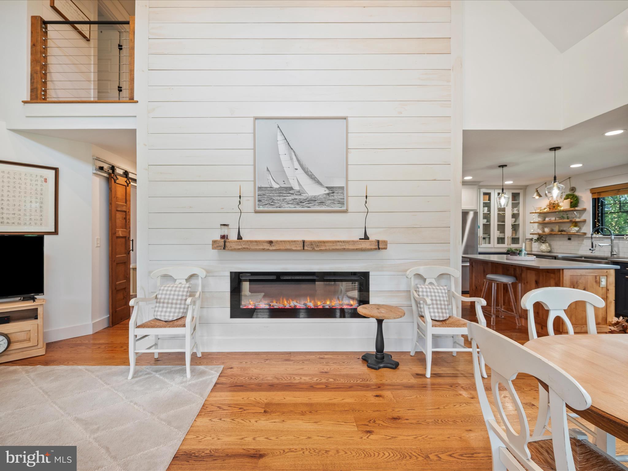 122 HERITAGE KNOLL LANE