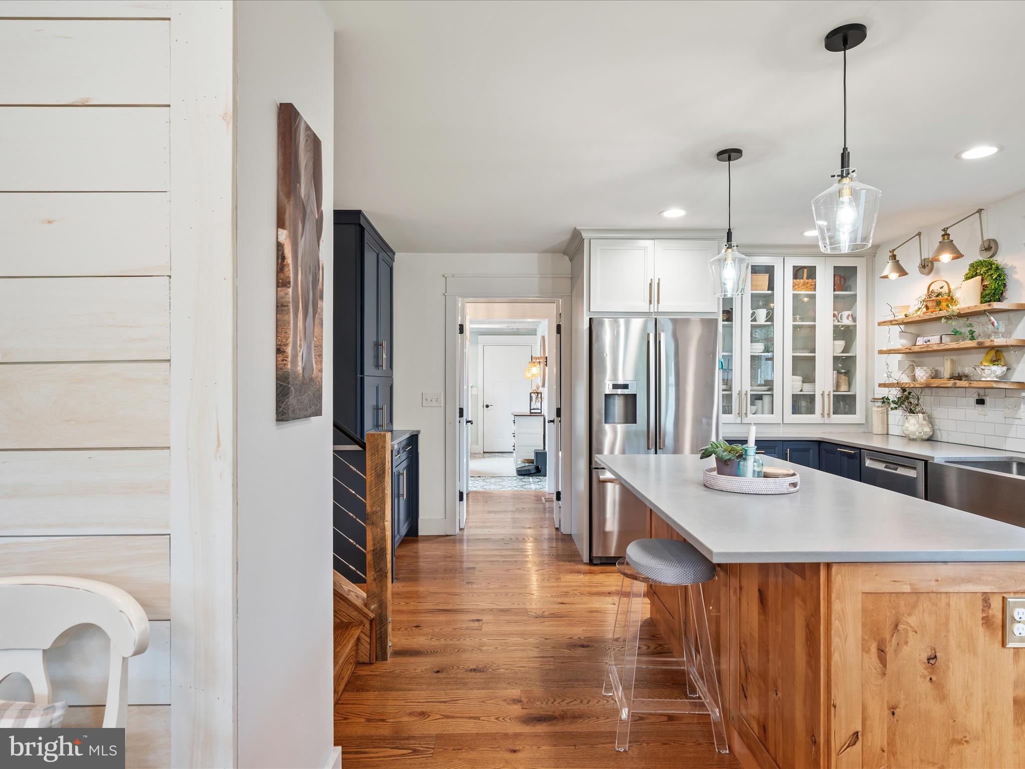 122 HERITAGE KNOLL LANE