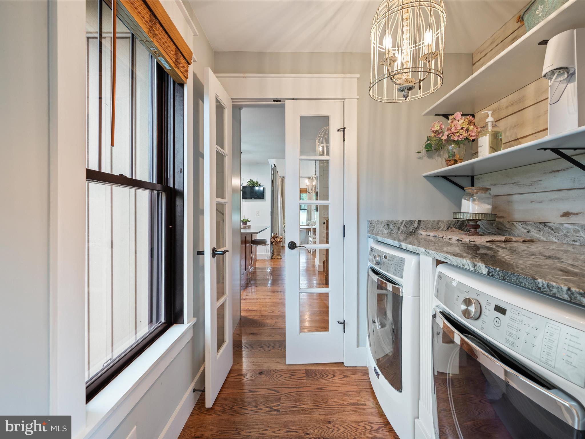 122 HERITAGE KNOLL LANE