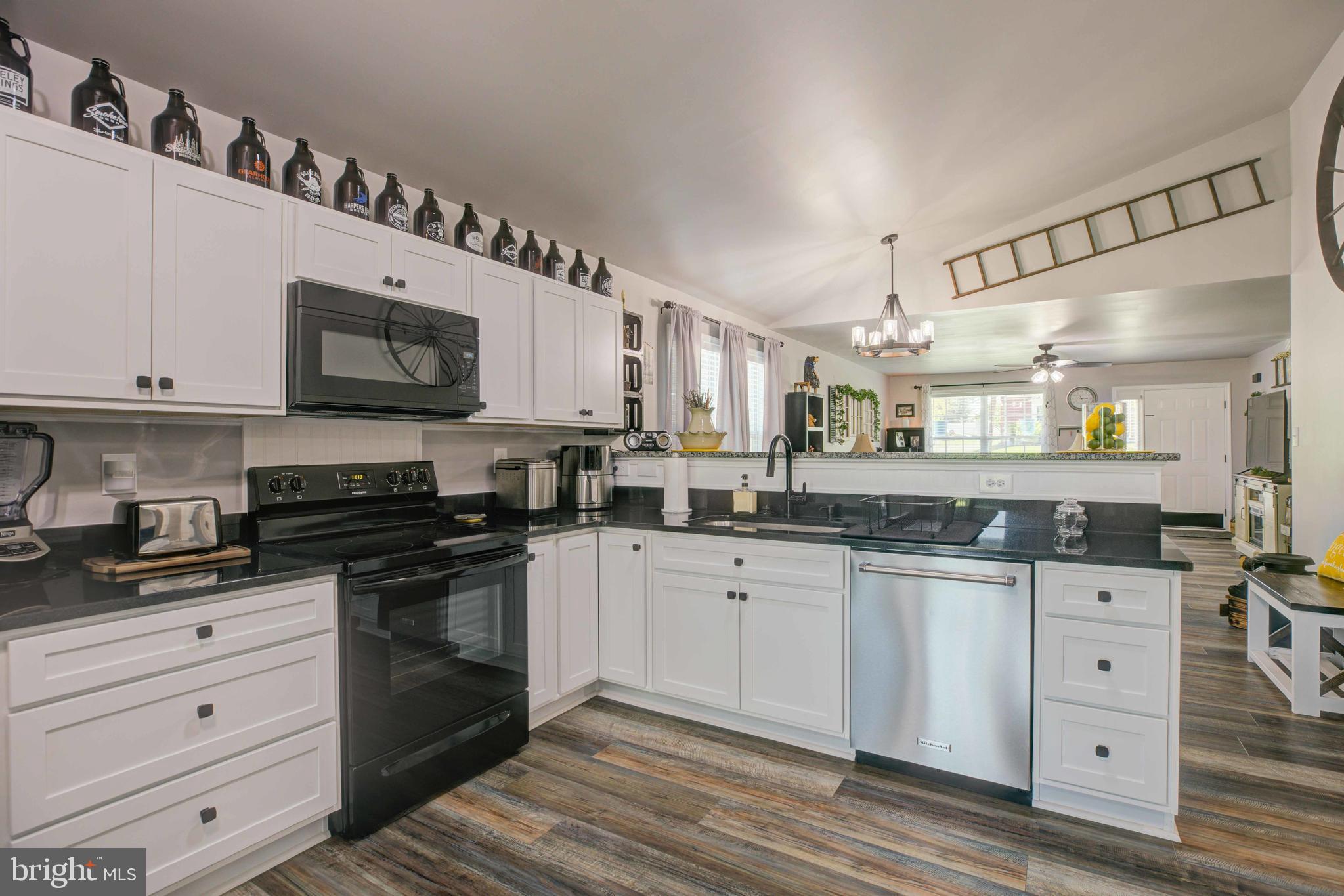 839 JEFFERSON AVENUE