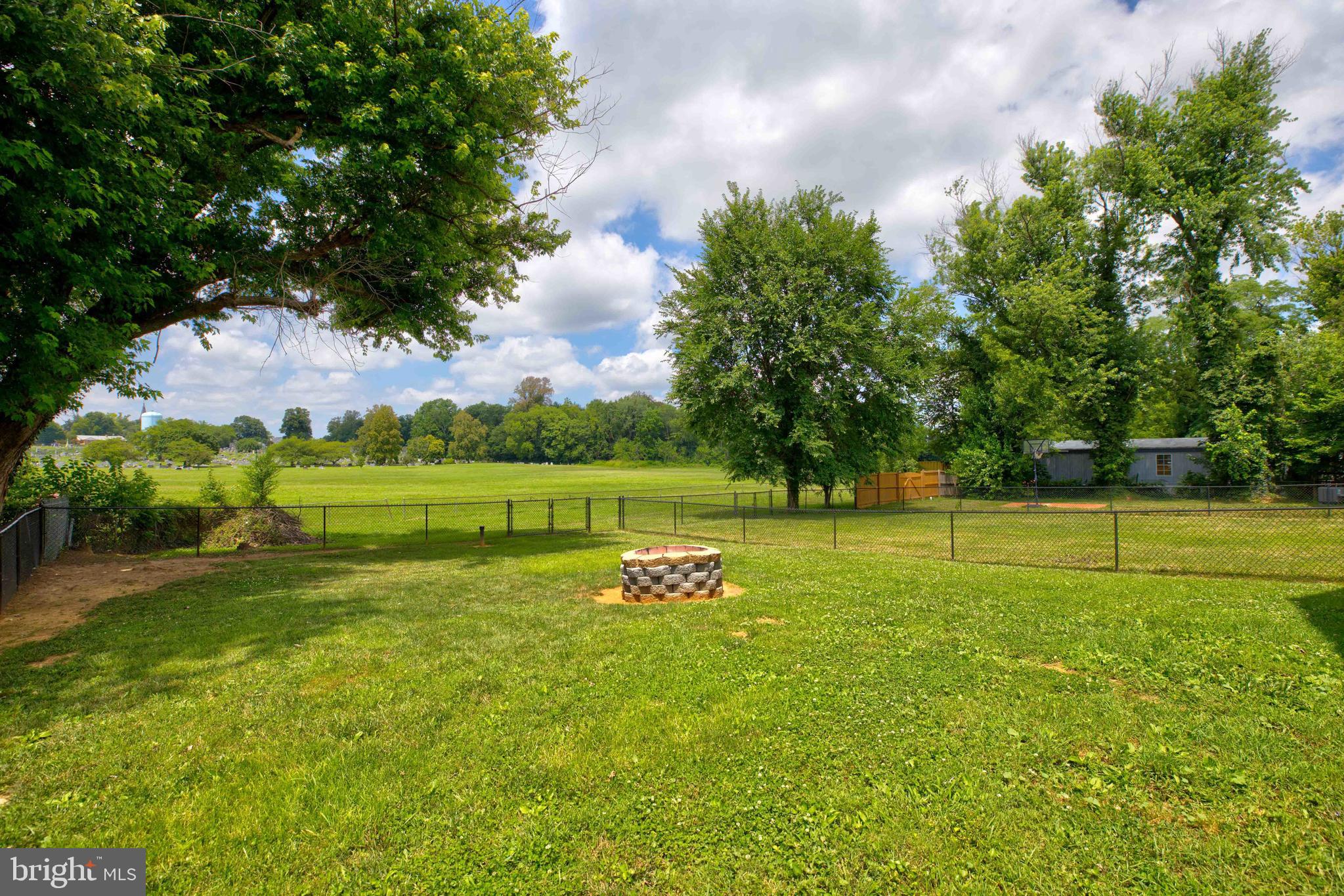 839 JEFFERSON AVENUE