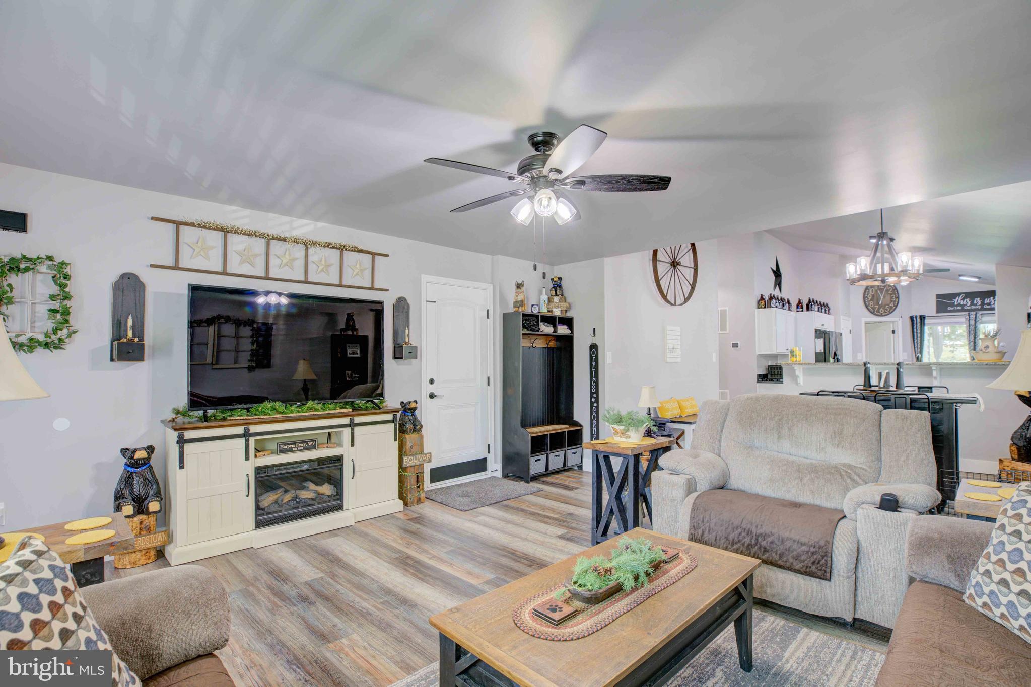 839 JEFFERSON AVENUE