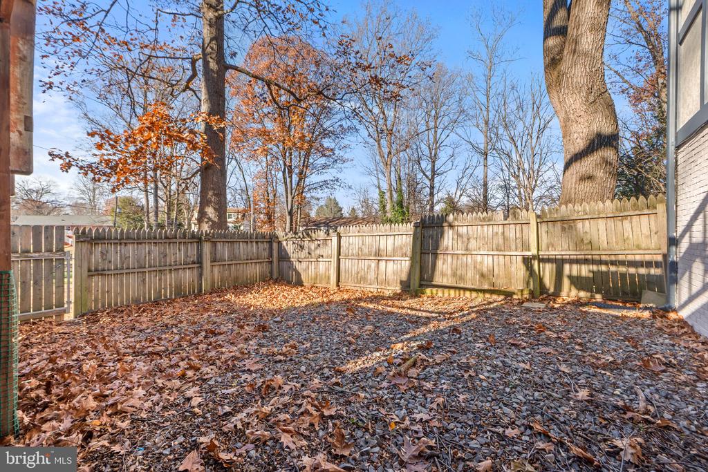 51 CAPTAIN BAIRD COURT
