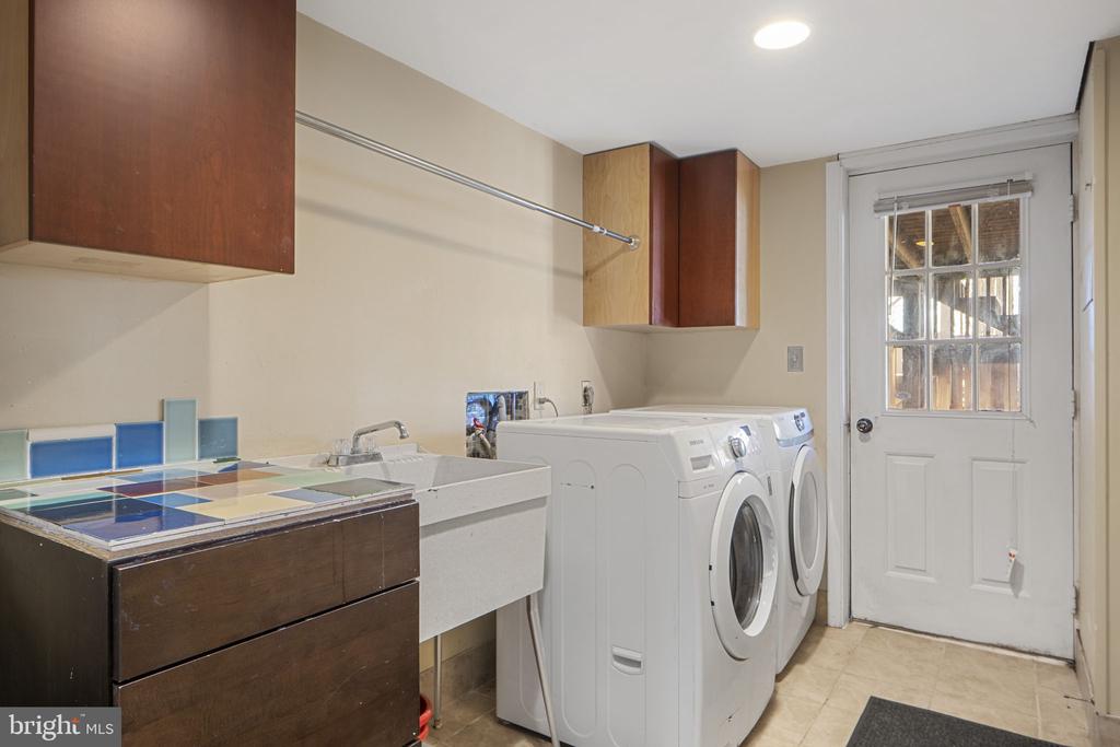 51 CAPTAIN BAIRD COURT