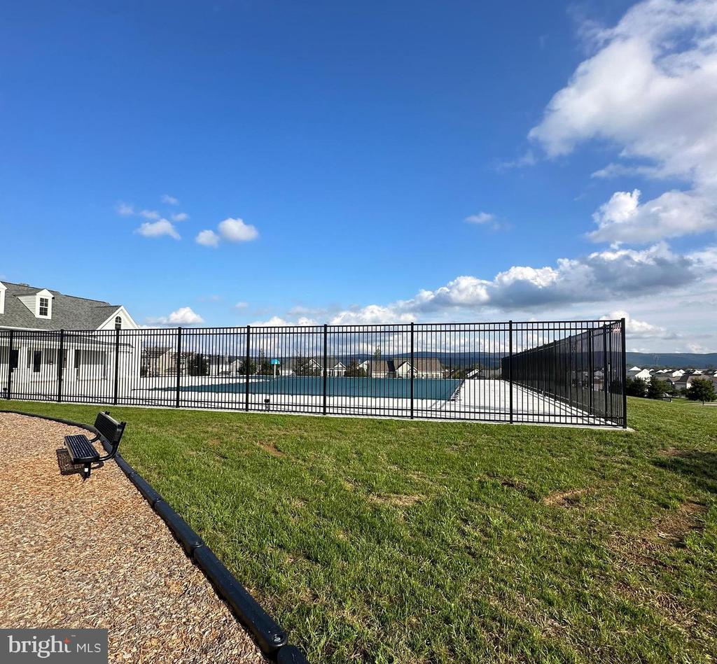 106 TELLURIDE WAY