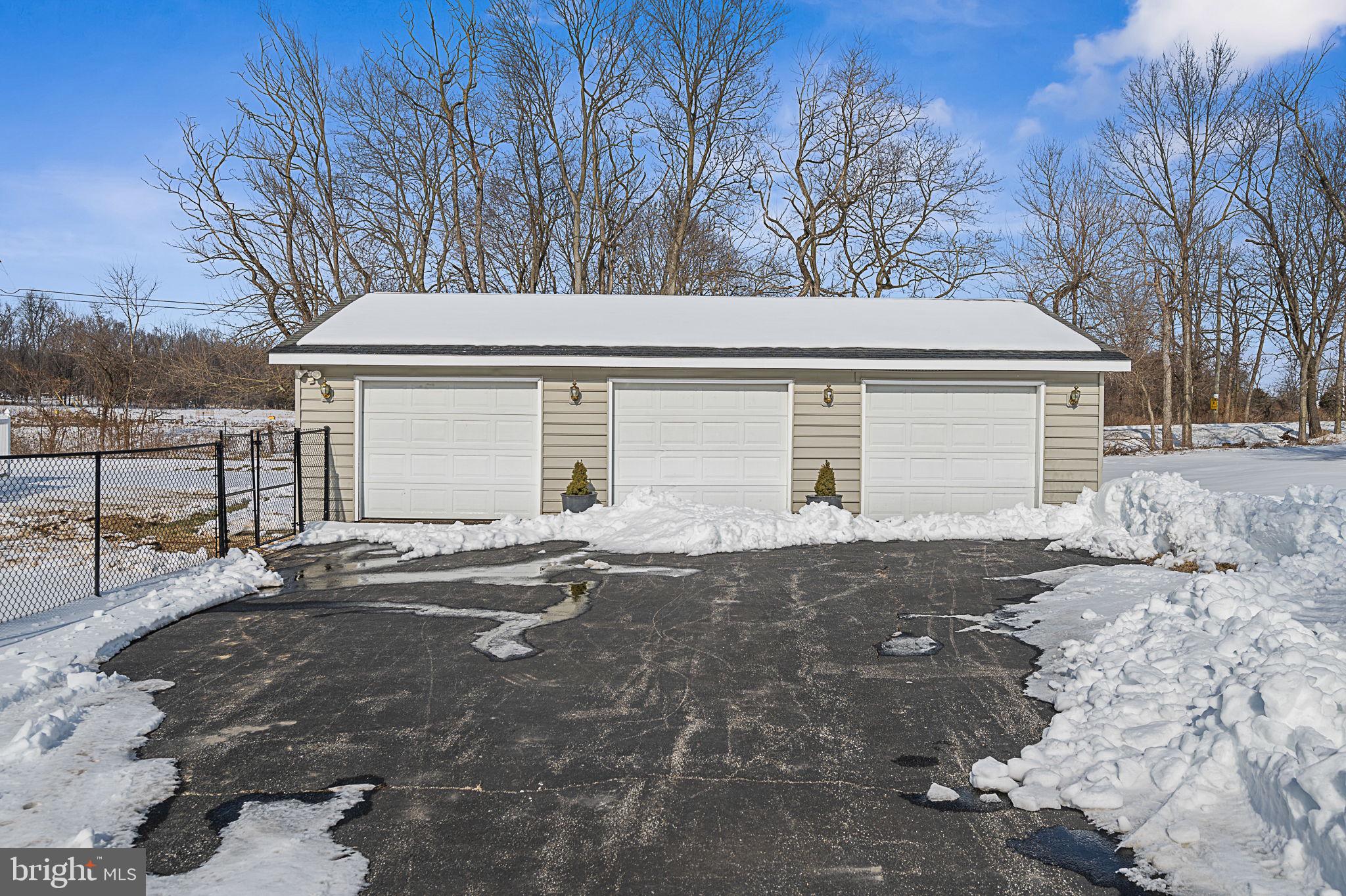 3425 OLD LEETOWN PIKE