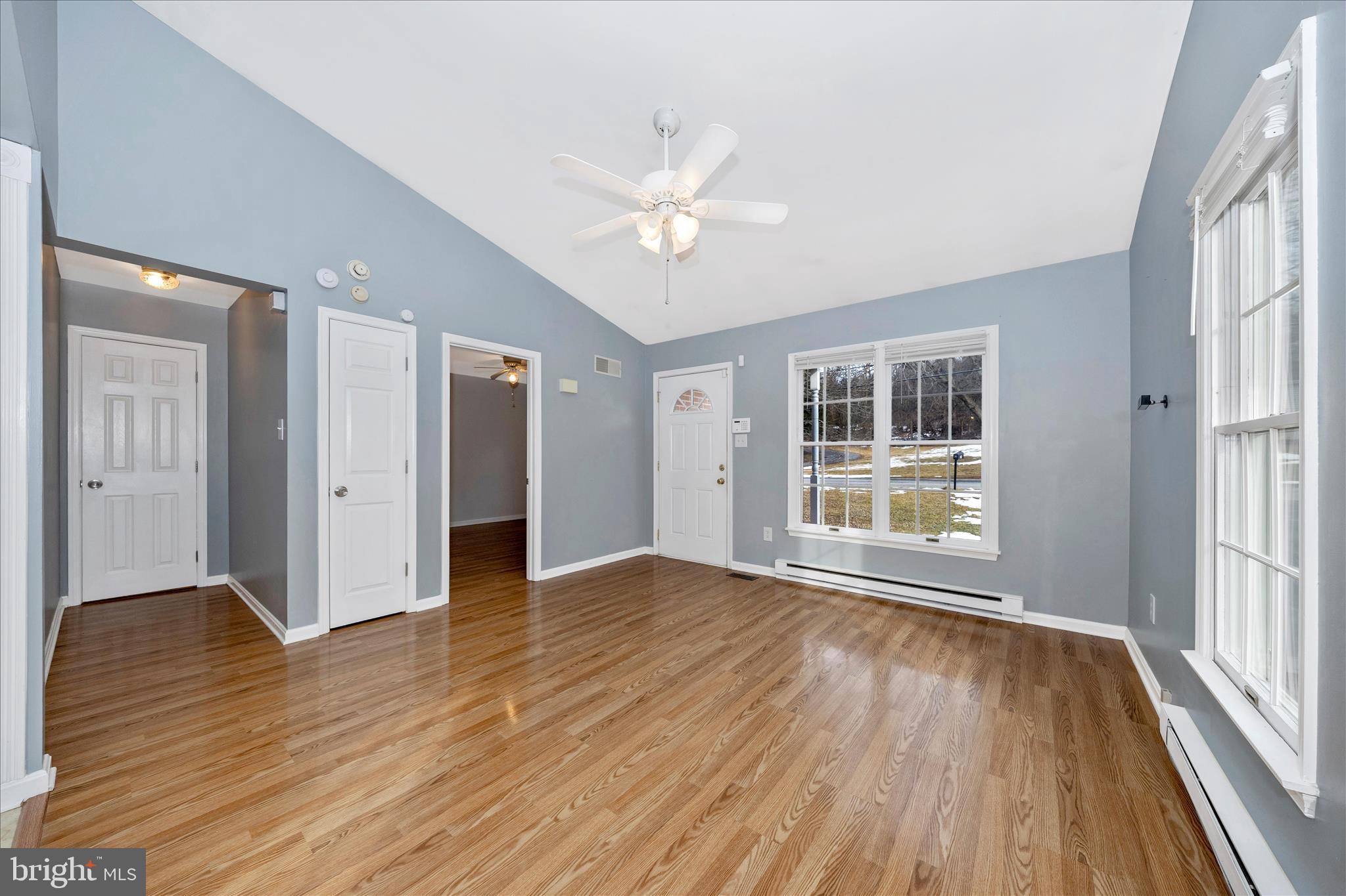 224 SPRING WARBLER WAY