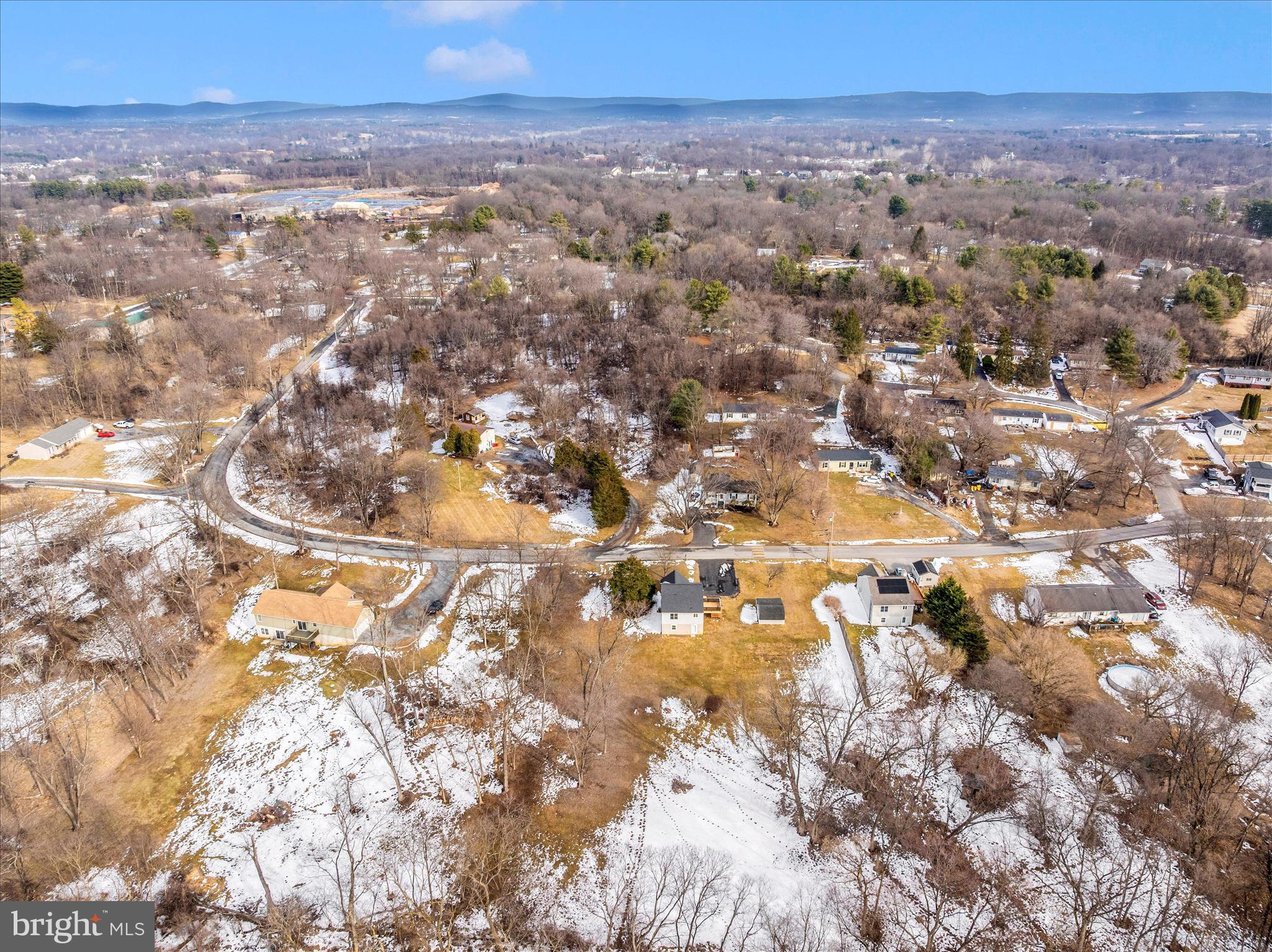 224 SPRING WARBLER WAY