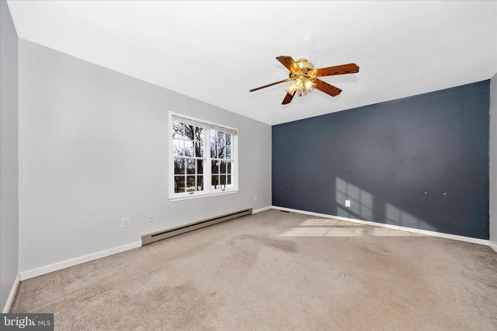 224 SPRING WARBLER WAY
