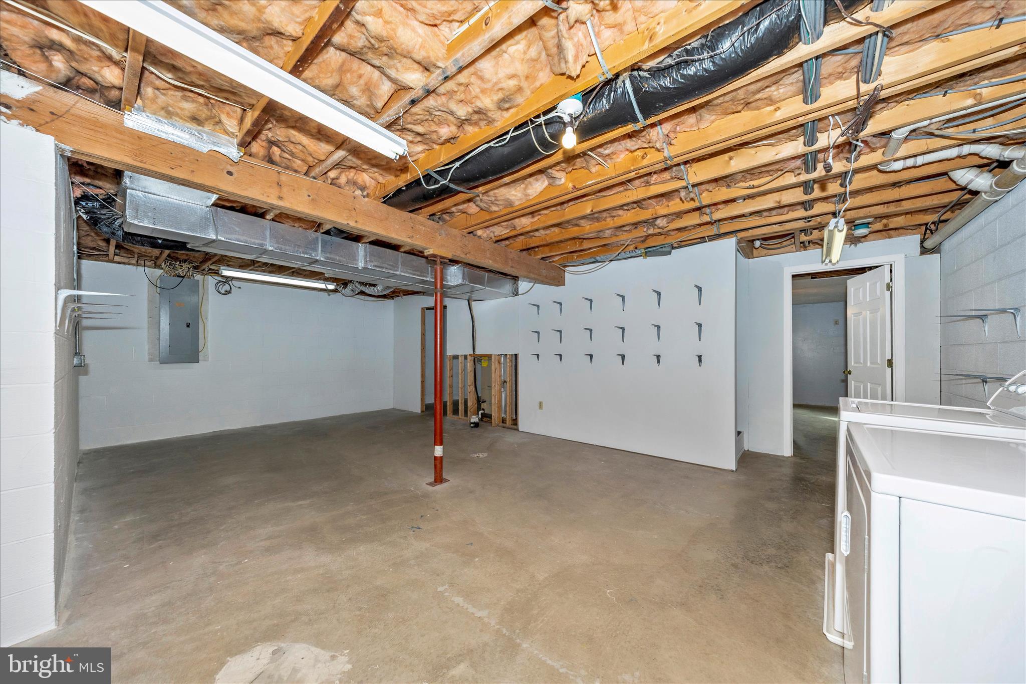 224 SPRING WARBLER WAY